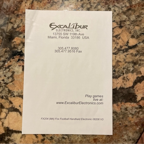 Fox Sports Football Electronic Handheld Game Excalibur 2006 New in box. - Picture 6 of 6